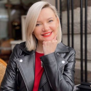 Яна Капаева